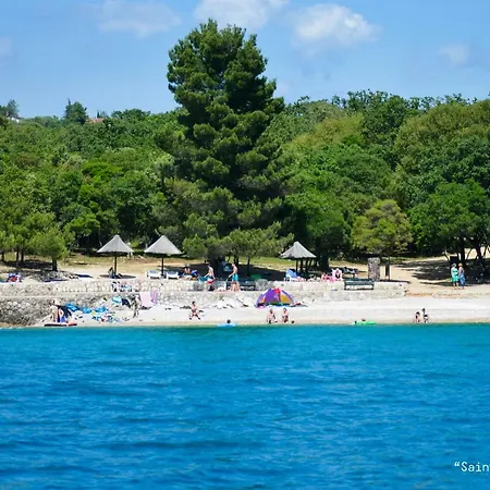 Zoja * Pinezici (Krk)