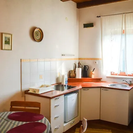 Zoja Apartment Pinezici (Krk)